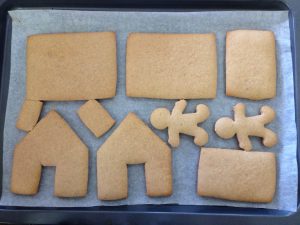 gingerbread pieces